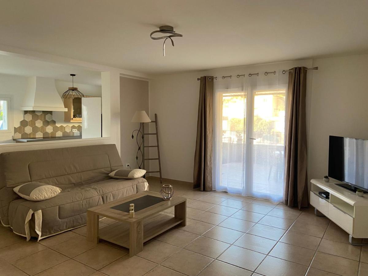Très bel appartement entier proche de la mer 2 chambres 1 salon Vallauris Extérieur photo